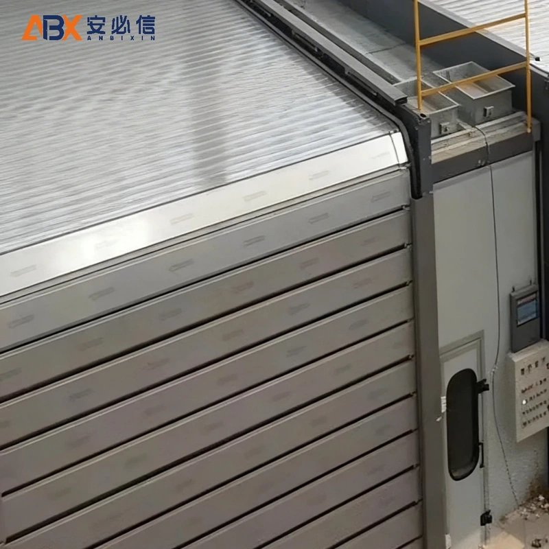 双鸭山市雷达高速门